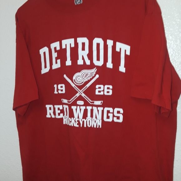 NHL Detroit Red Wings Men's Shirt - Picture 3 of 11